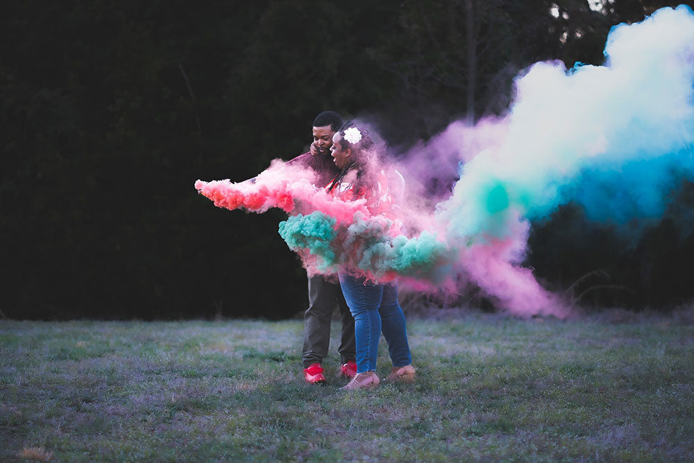 Fumigena albastra Boy or Girl pentru Gender Reveal
